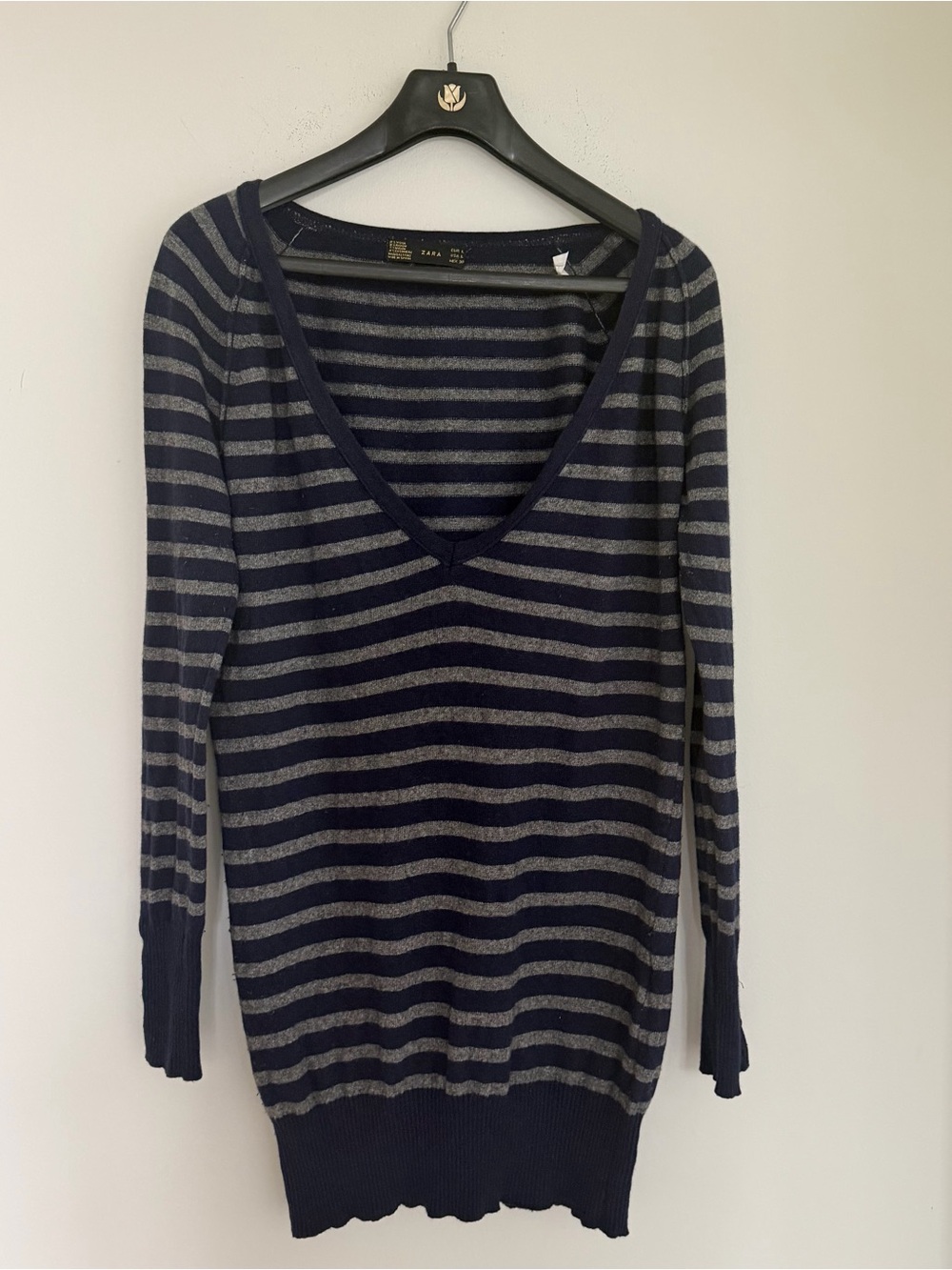 Zara Navy & Light Gray Striped V‑Neck Knit Sweater